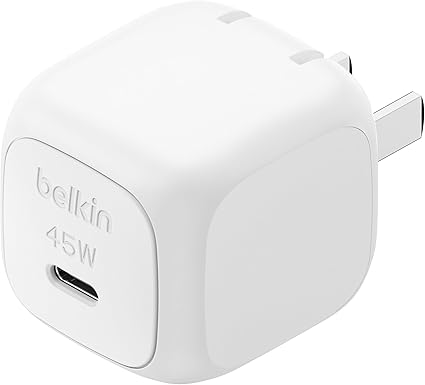 Belkin Cubic Charger 45W 充電器 USB-C PD3.1 iPhone 16 充電器 高速充電対応 PPS対応 iPad/iPhone/Androidスマホ・タブレット各種対応 旅行や出張に最適 折り畳みプラグ PSE技術基準適合 ホワイト WCA013qcWH