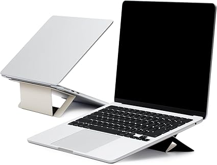 MOFT【公式直営店】ノートパソコンスタンド ノートPCスタンド 【中空デザイン】 持ち運び簡単 折りたたみ式 超薄型 安定性 15°&25°二段階調整可能 16インチまで対応 コンパクト PC/MacBook/ラップトップ/iPadタブレットに対応 パソコンスタンド 「貼り付け」 AirFlow (デザートゴールド)