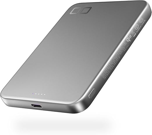 CIO Qi2 MagSafe対応 5000mAh 充電速度優先 モバイルバッテリー 超薄型 [薄さ8.7mm] マグネット ワイヤレス充電 軽量 小型 USB-C PD 20W iPhone 17 / 16 / 15 / 14 / 13 / 12 / Airシリーズ Pixel10シリーズ に対応 急速充電 SMARTCOBY SLIM 5K (シルバー, ハイパフォーマンスモデル)