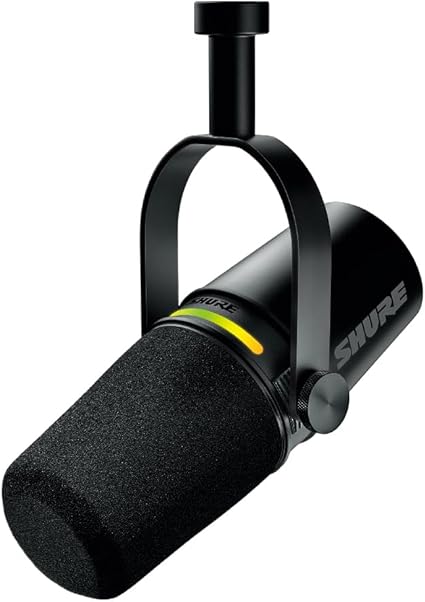 SHURE シュア MV7+ ポッドキャストマイクロホン ブラック MV7+-K : OBS 認証 ダイナミックマイク カーディオイド 単一指向性 USB-C XLR 有線 ノイズ除去 配信 ストリーミング YouTube 録音 レコーディング 音楽 実況 ゲーム ゲーミング ボーカル DTM 宅録 テレワーク iOS Android Mac Windows対応 【国内正規品/メーカー保証2年】