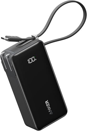 Anker Power Bank (10000mAh, Fusion, Built-In USB-C ケーブル) (10000mAh 30W出力モバイルバッテリー搭載 30W出力USB充電器) / LEDディスプレイ搭載/USB-Cケーブル一体型/コンセント一体型/折りたたみ式プラグ 1台3役 / iPhone 16 / 15 Android iPad その他各種機器対応 (ブラック)