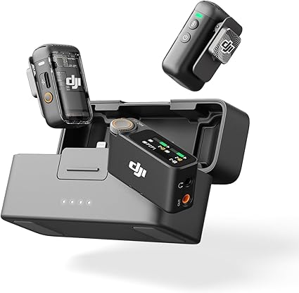 DJI Mic 2(トランスミッター×2 + レシーバー×1 + 充電ケース) オールインワン型ワイヤレスマイク スマートノイズキャンセリング 32bitフロート内部収録 伝送距離250m iPhoneマイク カメラ対応 アンドロイド用マイク