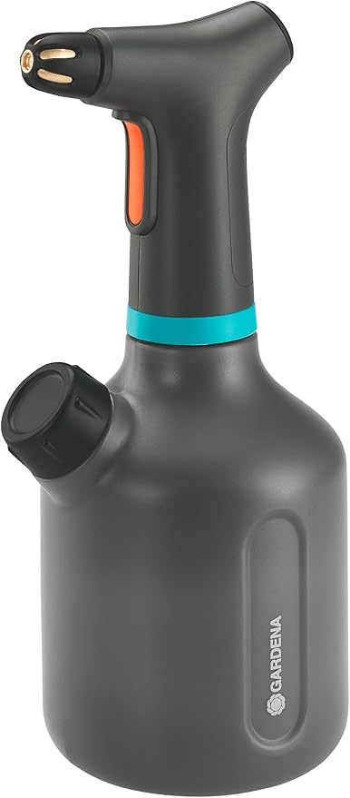 GARDENA(ガルデナ) 霧吹きスプレー 1L EasyPump 単3x2本 電池式 【斜めにしてもスプレー可】【真鍮式ノズルで噴霧タイプ切替】【ドイツのガーデニングブランド】 11114-20