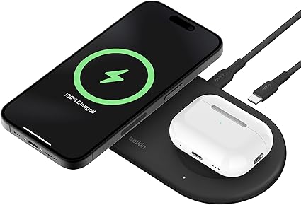 Belkin 2 in 1 Qi2ワイヤレス充電器 Qi2公式認証/MagSafe対応 iPhone 16/15/14/13/12/Qi2対応スマートフォン(最大15W高速充電) AirPods/ワイヤレス充電対応イヤホン(5W充電) USB-Cケーブル付属(1.5m) AC電源アダプタの付属なし ブラック WIZ021qcBK